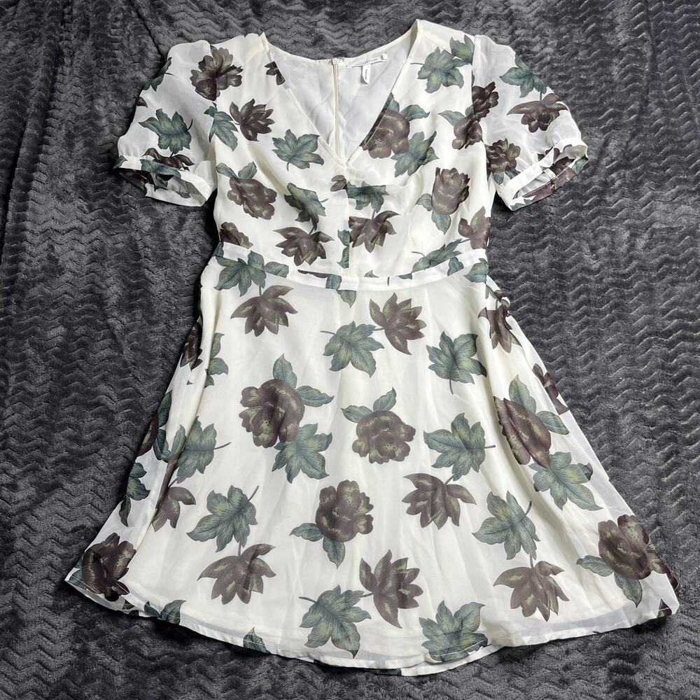 Anthropologie Avec Les Filles Dress Size M Beige Floral V-neck